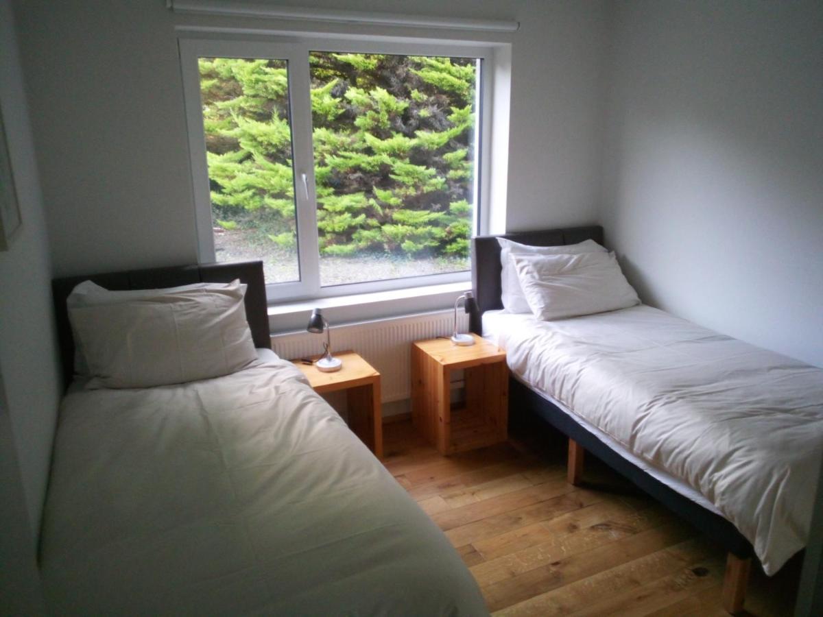 Spacious Contemporary Chalet Type Apartment. กัลเวย์ ภายนอก รูปภาพ